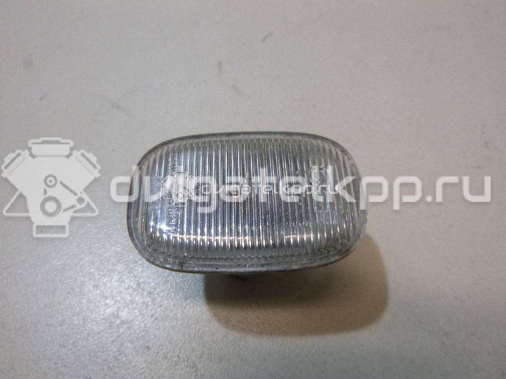 Фото Повторитель на крыло белый  8173002023 для Toyota Carina / Starlet / Prius / Rav 4 / Mr 2 {forloop.counter}}