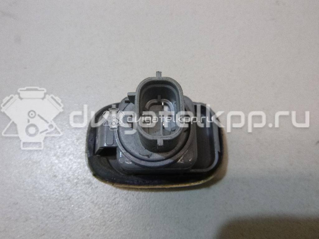 Фото Повторитель на крыло белый  8173002023 для Toyota Carina / Starlet / Prius / Rav 4 / Mr 2 {forloop.counter}}