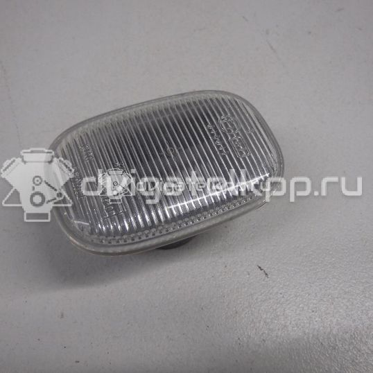 Фото Повторитель на крыло белый  8173002023 для Toyota Carina / Starlet / Prius / Rav 4 / Mr 2