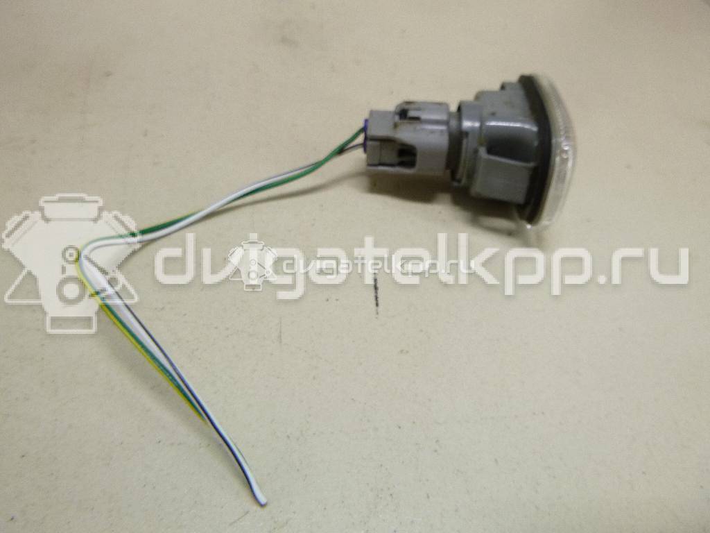 Фото Повторитель на крыло белый  8173002023 для Toyota Carina / Starlet / Prius / Rav 4 / Mr 2 {forloop.counter}}