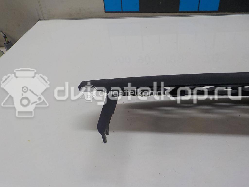 Фото Решетка радиатора  1744364 для ford Focus I {forloop.counter}}