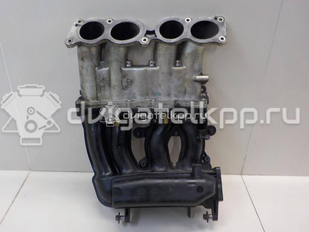 Фото Коллектор впускной для двигателя AGN для Skoda Octavia 125 л.с 20V 1.8 л бензин 06A133210B {forloop.counter}}