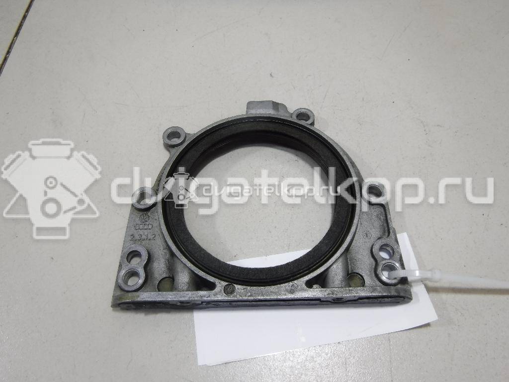 Фото Крышка коленвала задняя для двигателя ALT для Volkswagen Passat 130 л.с 20V 2.0 л бензин 06B103171D {forloop.counter}}