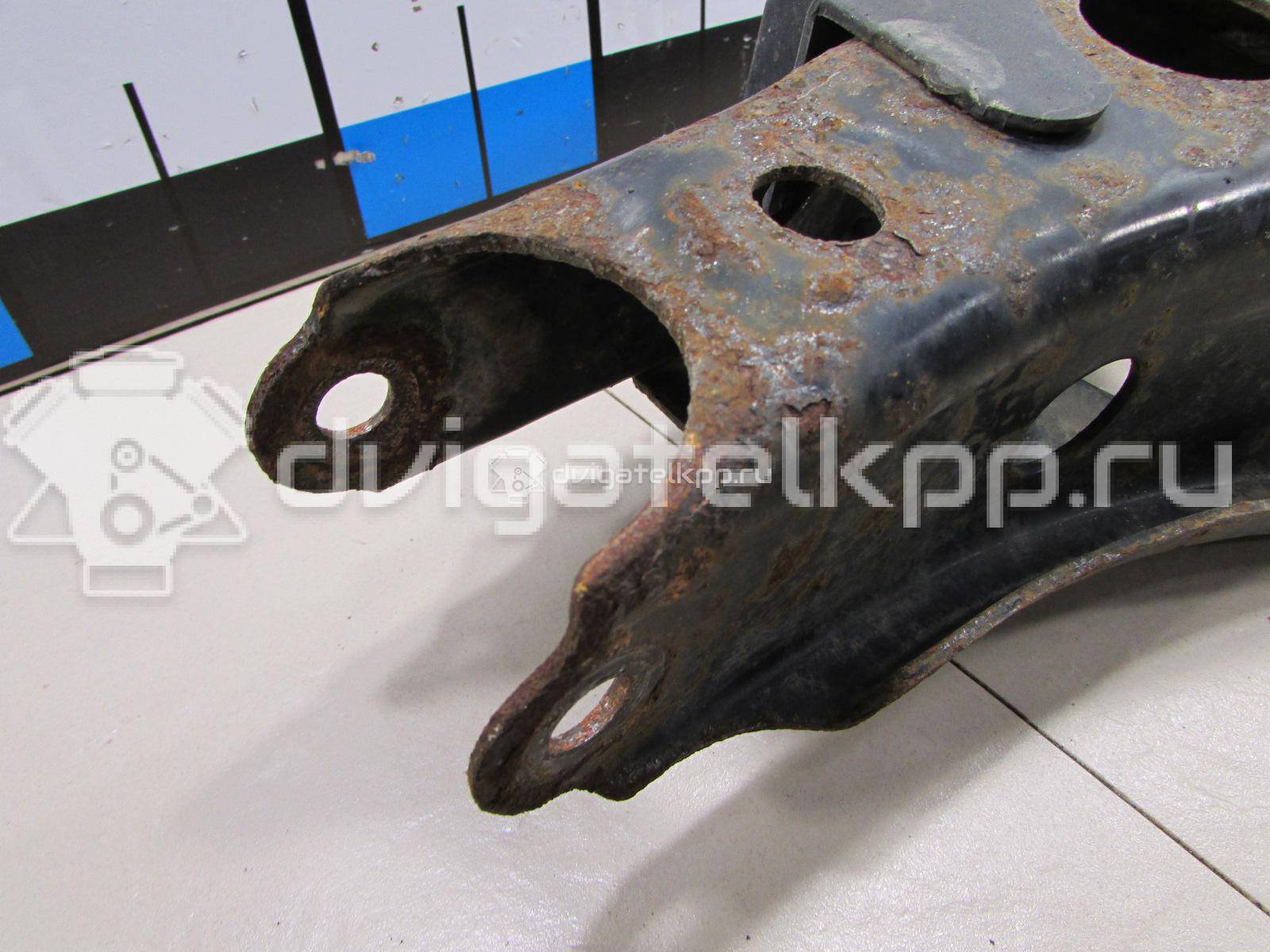 Фото Рычаг задний поперечный правый  4873042040 для Toyota Rav 4 / Avensis / Auris {forloop.counter}}
