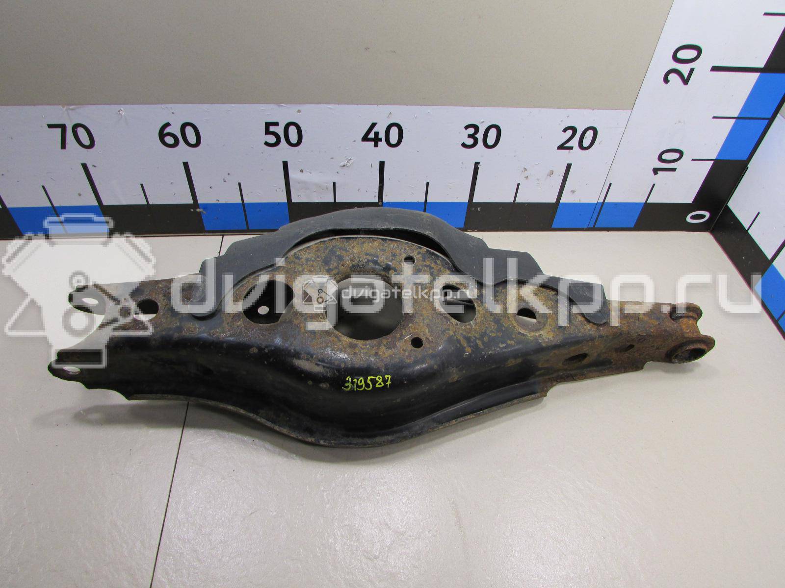Фото Рычаг задний поперечный правый  4873042040 для Toyota Rav 4 / Avensis / Auris {forloop.counter}}