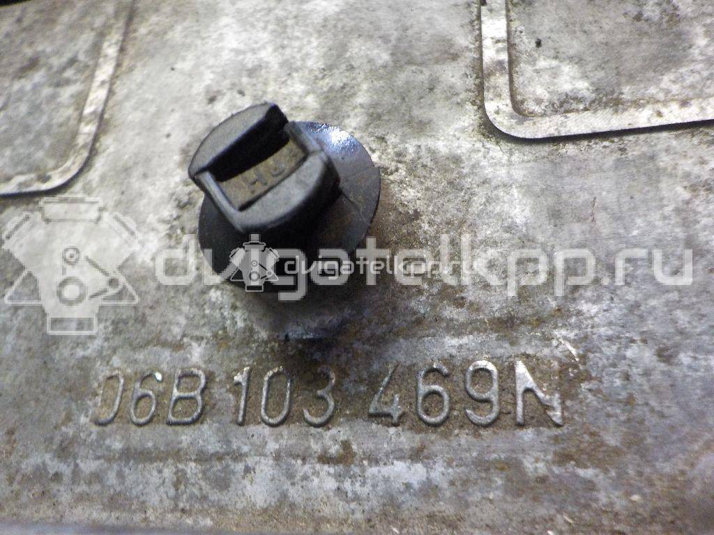 Фото Крышка головки блока (клапанная) для двигателя AWT для Volkswagen Passat 150 л.с 20V 1.8 л бензин 06B103469N {forloop.counter}}