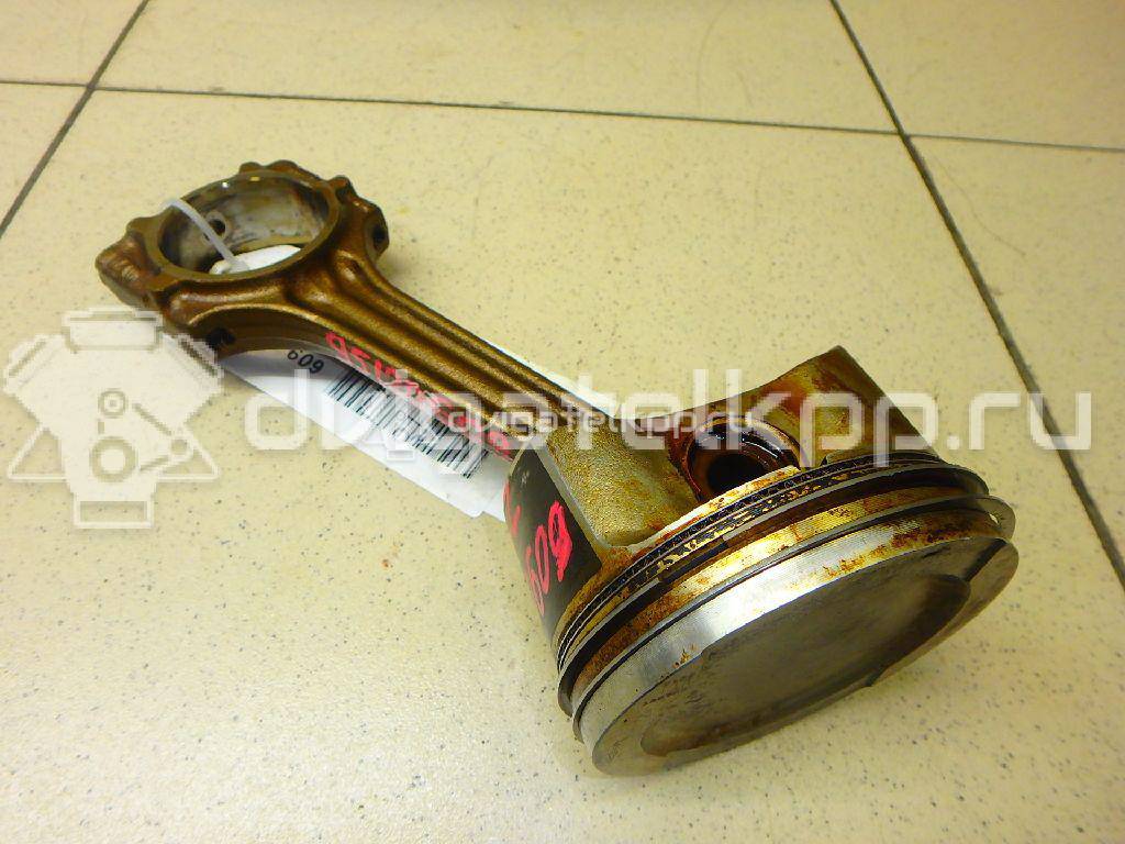 Фото Поршень с шатуном для двигателя ALZ для Volkswagen Passat 102 л.с 8V 1.6 л бензин {forloop.counter}}