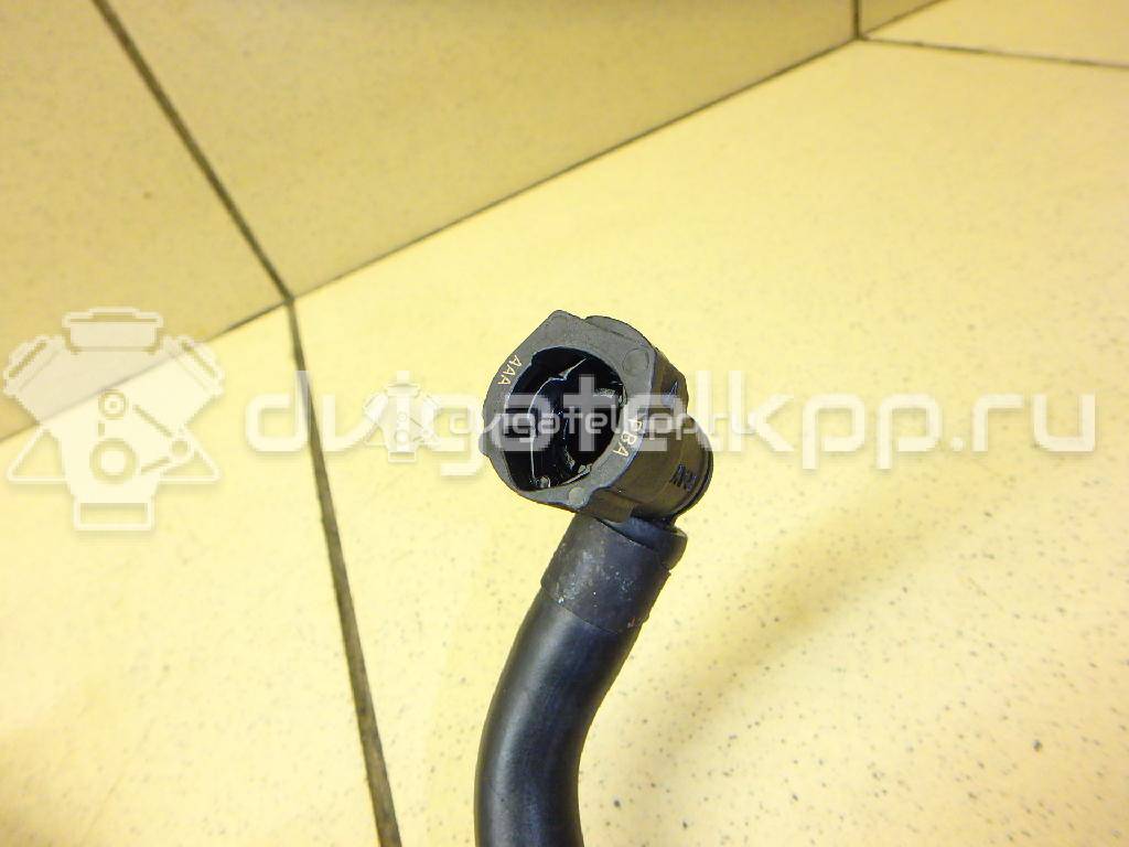 Фото Шланг топливный для двигателя CFNB для Volkswagen Polo / Jetta 86 л.с 16V 1.6 л бензин 036133514E {forloop.counter}}