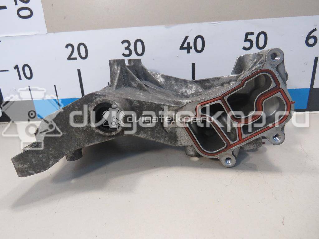 Фото Кронштейн генератора для двигателя CDAB для Volkswagen Passat / Cc 152 л.с 16V 1.8 л бензин 06J903143AH {forloop.counter}}