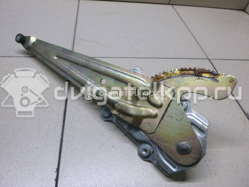 Фото Стеклоподъемник механ. задний левый  6984052020 для Toyota Yaris {forloop.counter}}