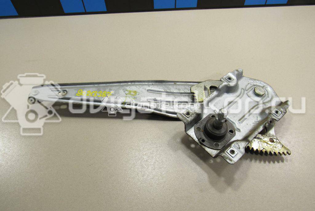 Фото Стеклоподъемник механ. задний левый  698400d010 для Toyota Yaris {forloop.counter}}