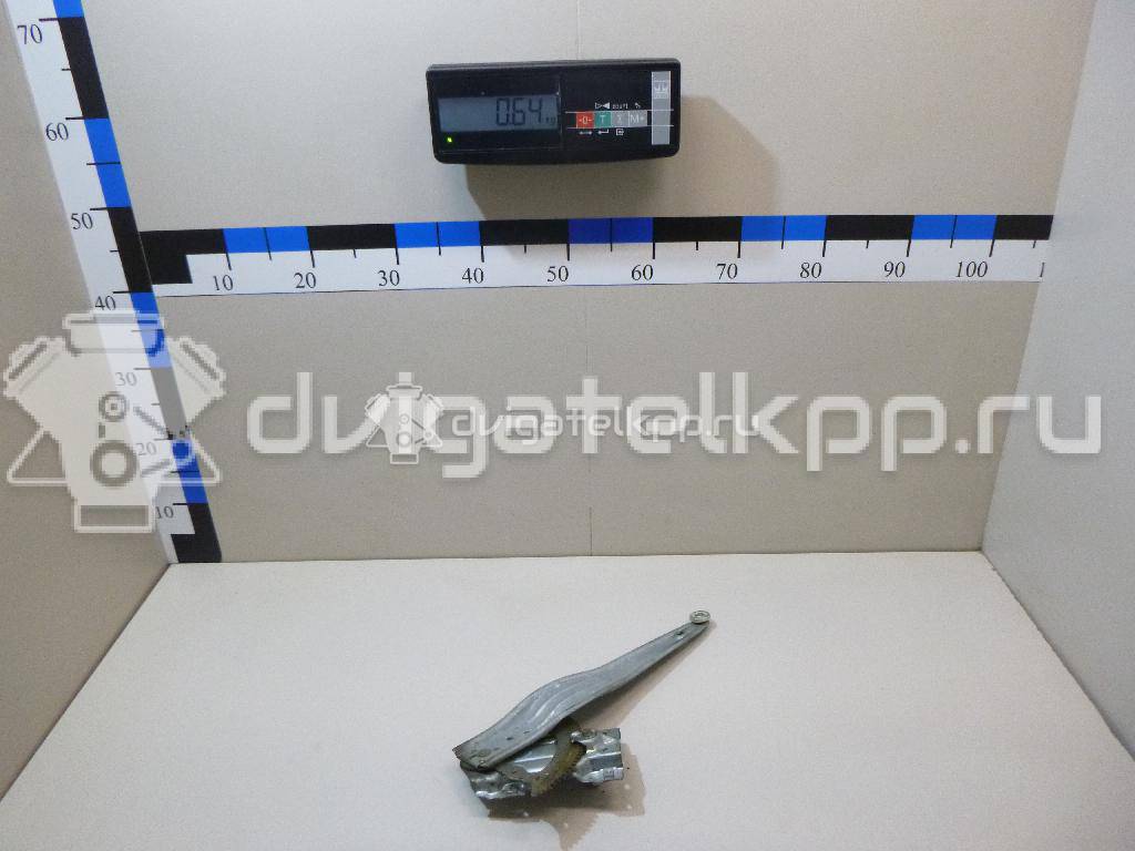 Фото Стеклоподъемник механ. задний левый  698400d010 для Toyota Yaris {forloop.counter}}