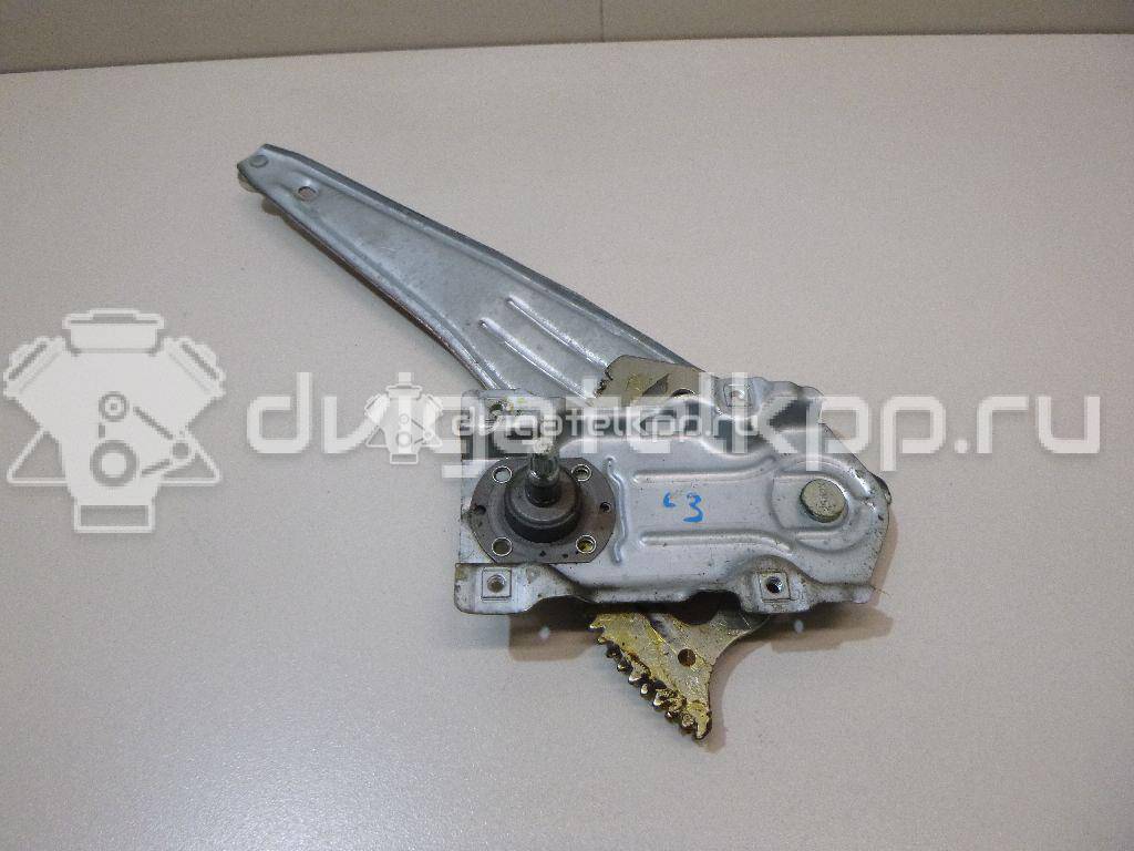 Фото Стеклоподъемник механ. задний левый  698400d010 для Toyota Yaris {forloop.counter}}