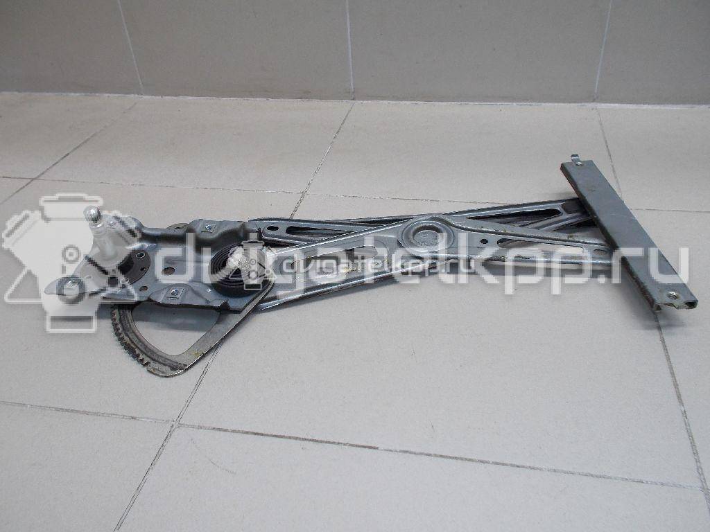 Фото Стеклоподъемник механ. передний левый  698200D031 для Toyota Yaris {forloop.counter}}