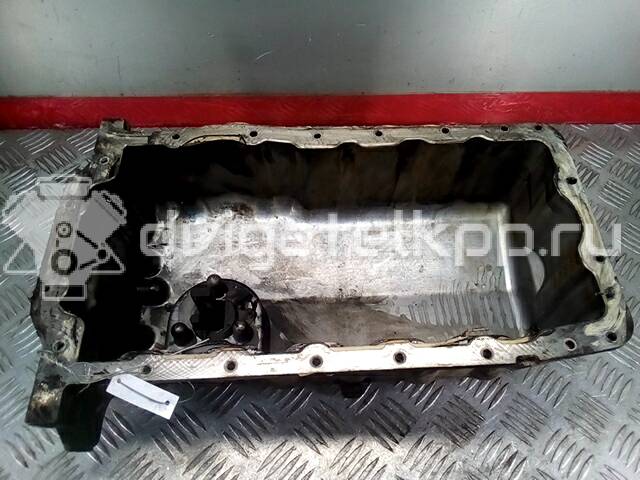 Фото Поддон масляный двигателя для двигателя AQM для Volkswagen Bora / Polo / Golf 68 л.с 8V 1.9 л Дизельное топливо {forloop.counter}}