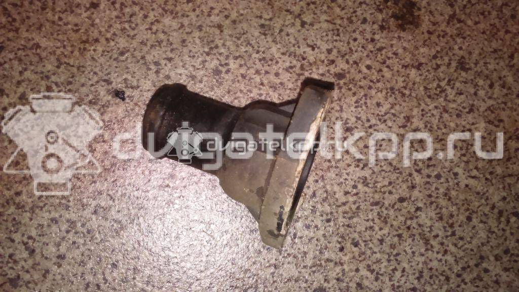 Фото Фланец двигателя системы охлаждения  026121144E для Audi A4 / A6 / 100 / 80 / 200 {forloop.counter}}