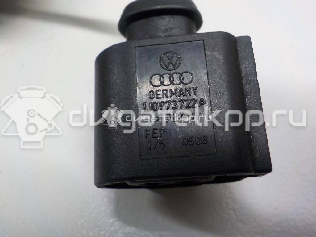 Фото Разъем  1J0973722A для Audi Quattro 85 / A4 / A6 / 100 / A3 {forloop.counter}}