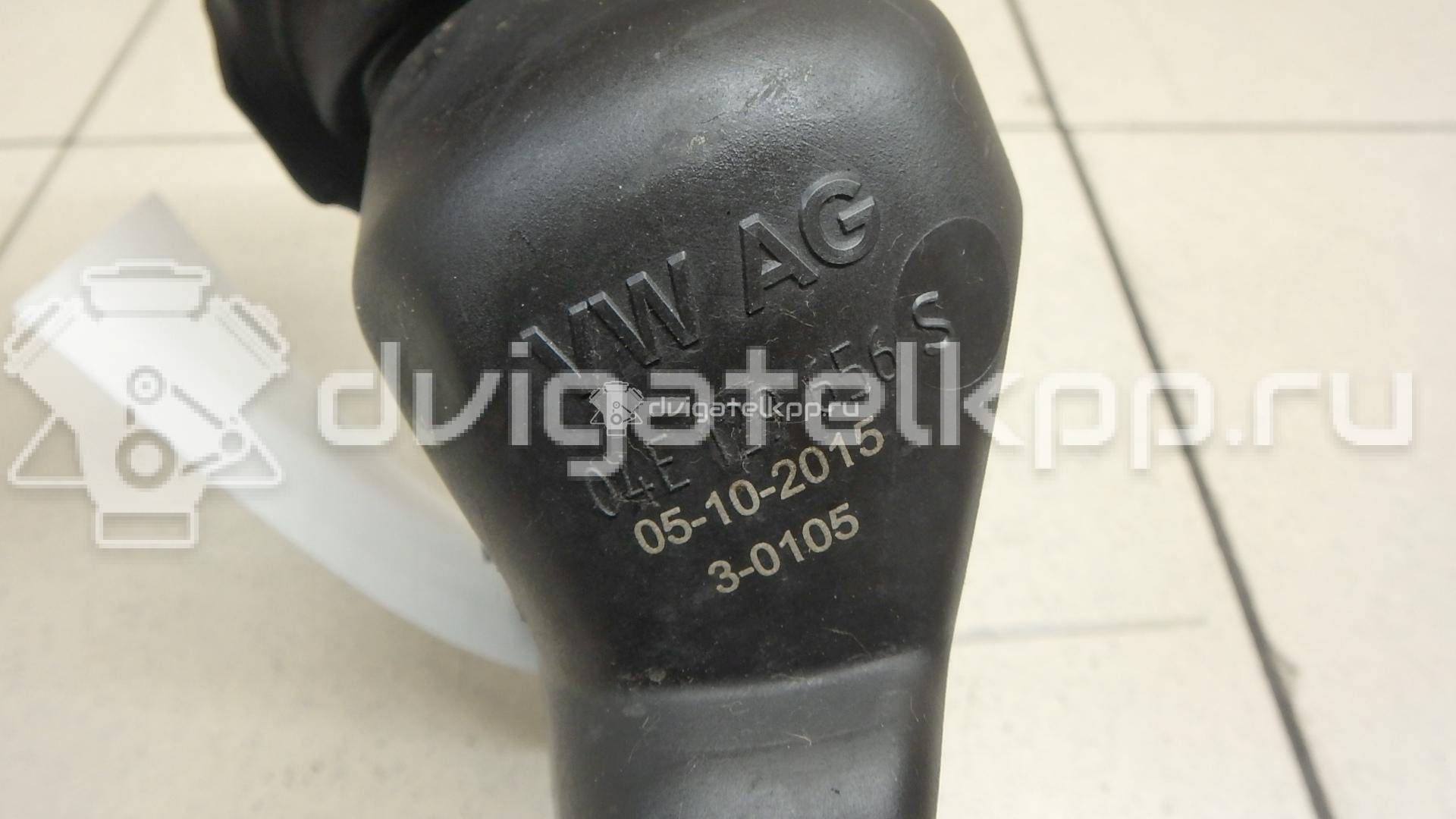 Фото Патрубок воздушного фильтра  04e129656l для Audi A3 {forloop.counter}}
