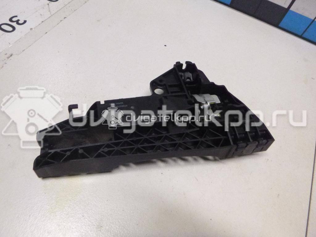 Фото Кронштейн ручки  8T0837885B для audi A1 {forloop.counter}}