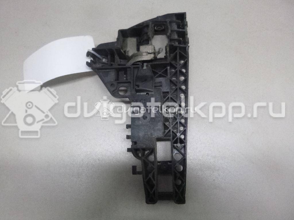 Фото Кронштейн ручки  8T0837885B для audi A1 {forloop.counter}}