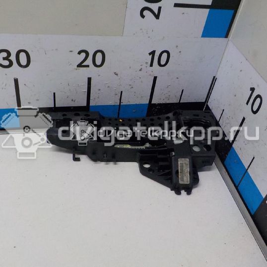 Фото Кронштейн ручки  8T0837885B для audi A1