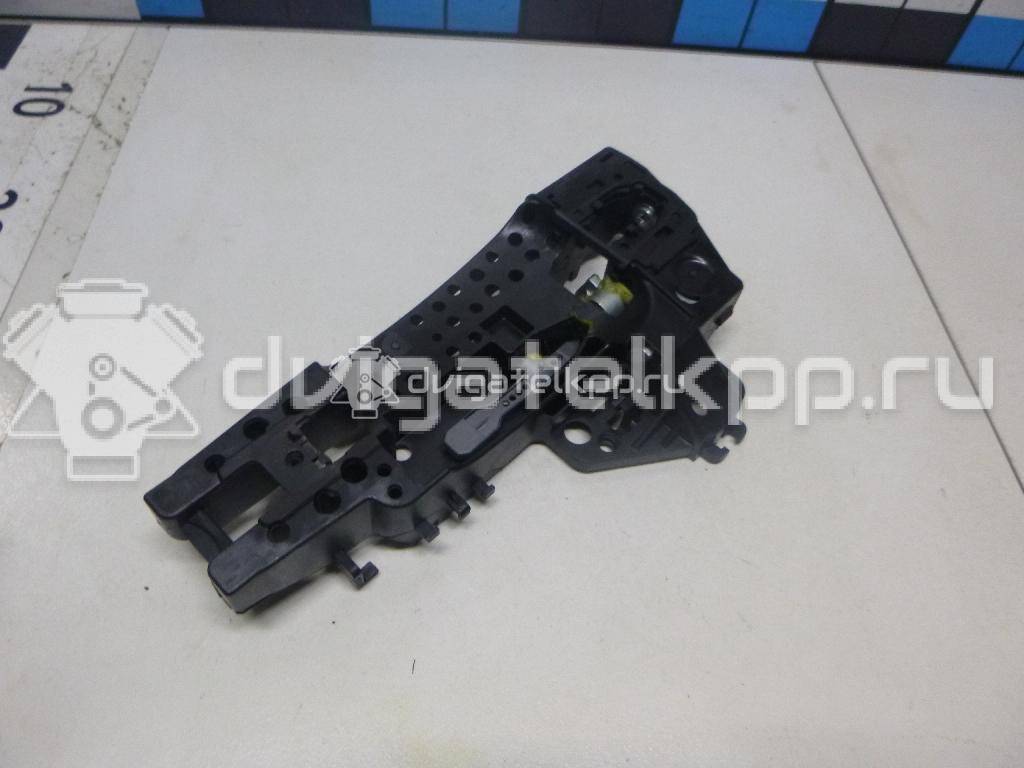 Фото Кронштейн ручки  8T0837885B для audi A1 {forloop.counter}}
