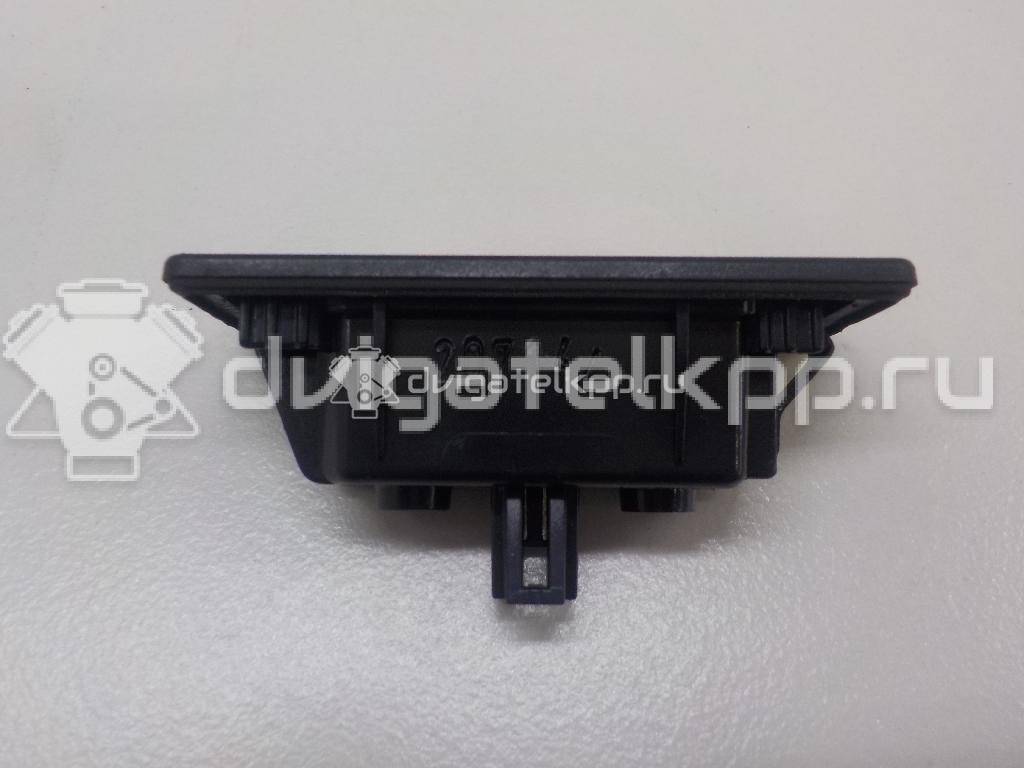 Фото Фонарь подсветки номера  4G0943021 для Audi A4 / A6 / A3 / A5 / Tt {forloop.counter}}