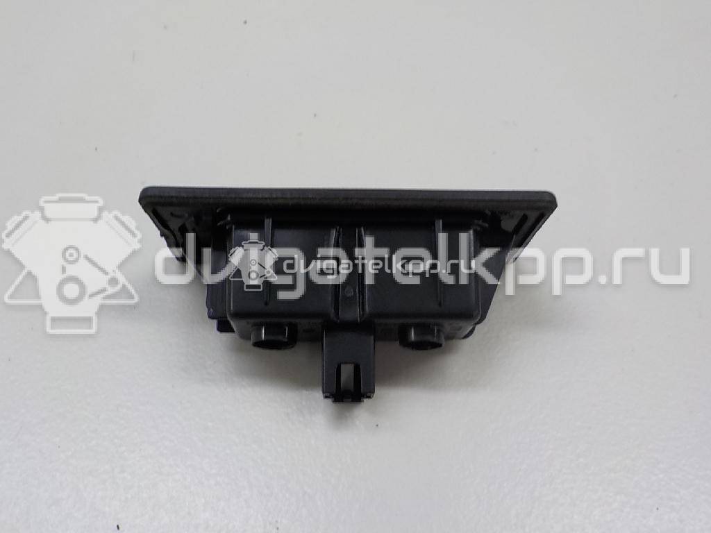 Фото Фонарь подсветки номера  4G0943021 для Audi A4 / A6 / A3 / A5 / Tt {forloop.counter}}