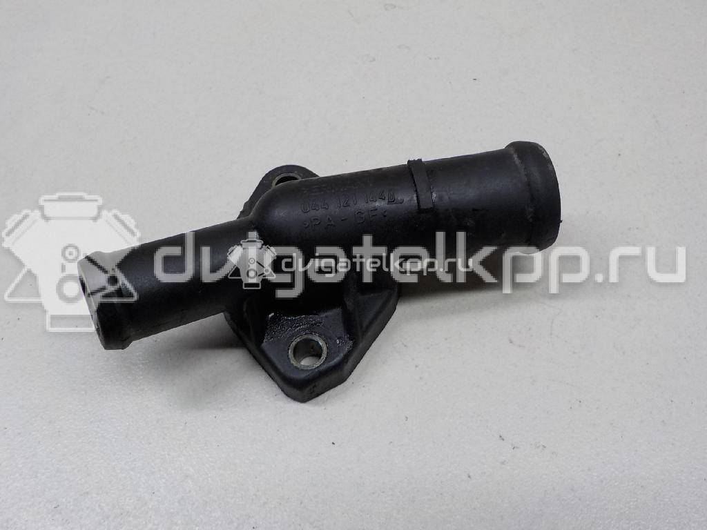 Фото Фланец / тройник  044121144b для Audi A3 {forloop.counter}}