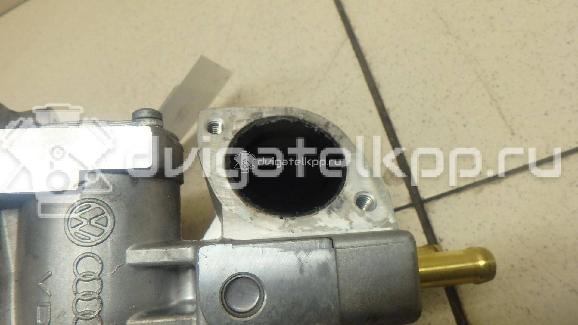 Фото Клапан рециркуляции выхлопных газов  06F131503B для Audi A3 {forloop.counter}}