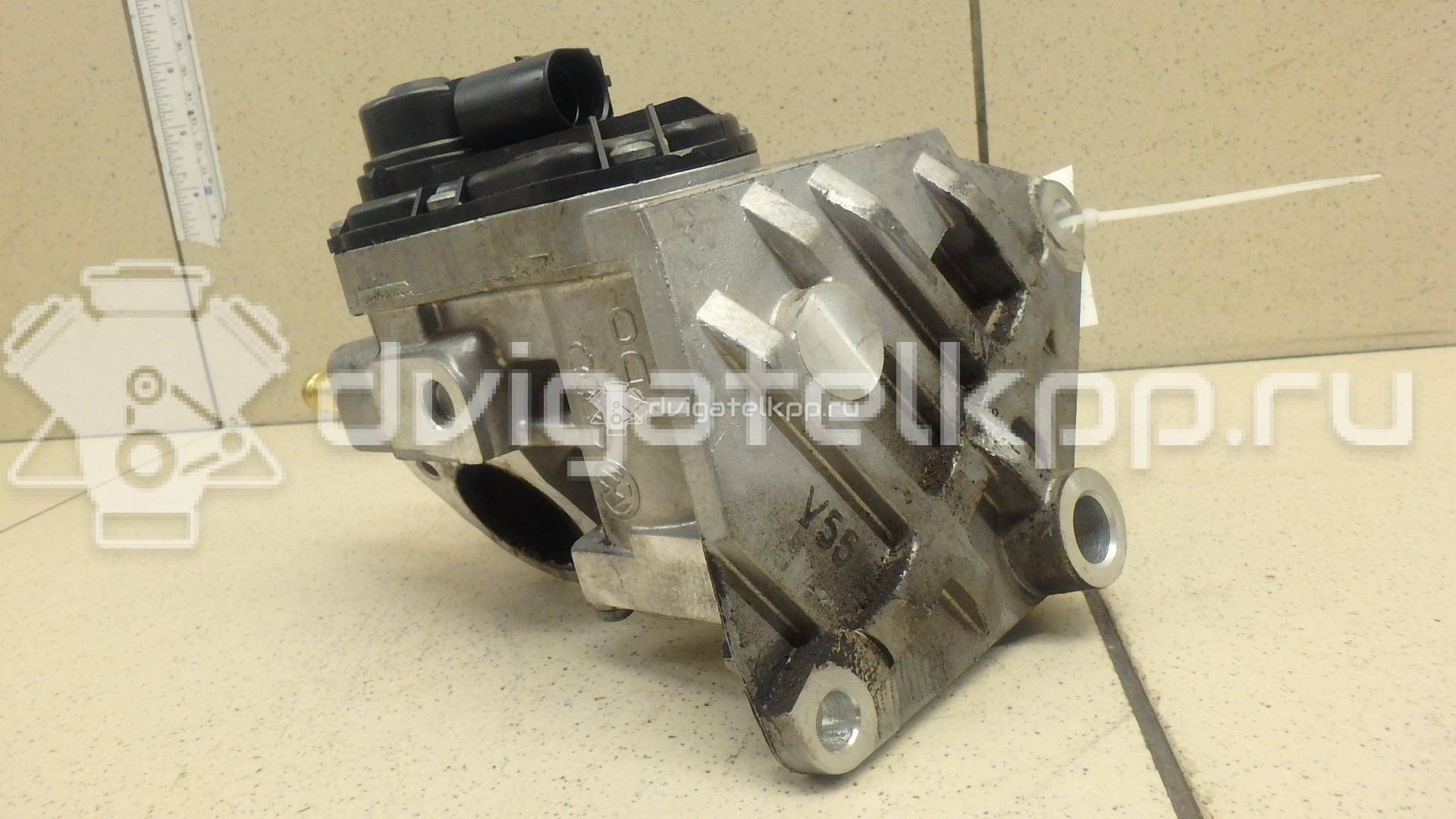 Фото Клапан рециркуляции выхлопных газов  06F131503B для Audi A3 {forloop.counter}}