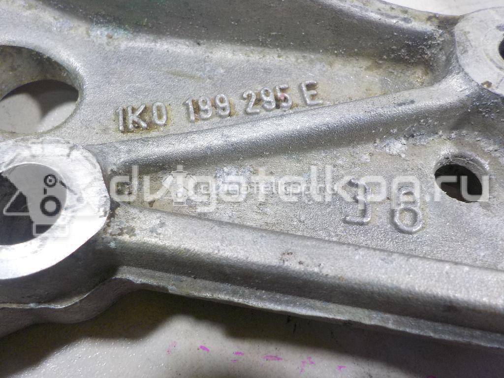 Фото Кронштейн переднего рычага  1K0199295E для audi A3 [8P1] {forloop.counter}}