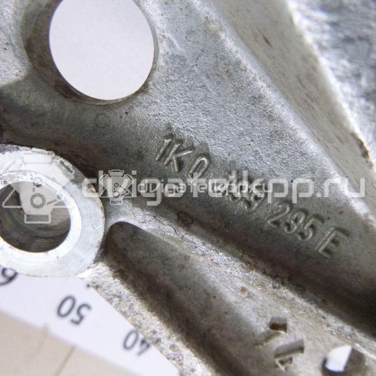 Фото Кронштейн переднего рычага  1K0199295E для audi A3 [8P1]