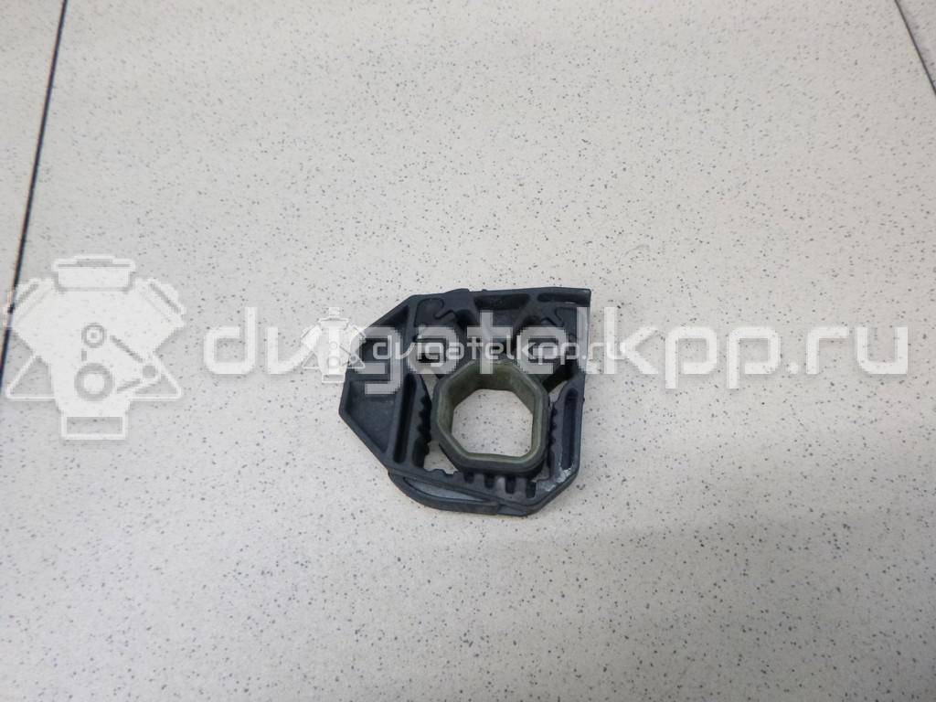 Фото Кронштейн радиатора  1Z0121367B для audi A3 [8P1] {forloop.counter}}