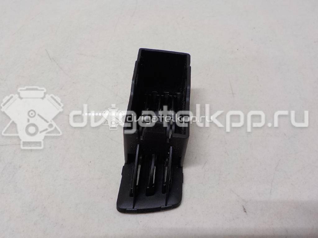 Фото Ящик передней консоли  8K1858323 для audi A3 [8P1] {forloop.counter}}