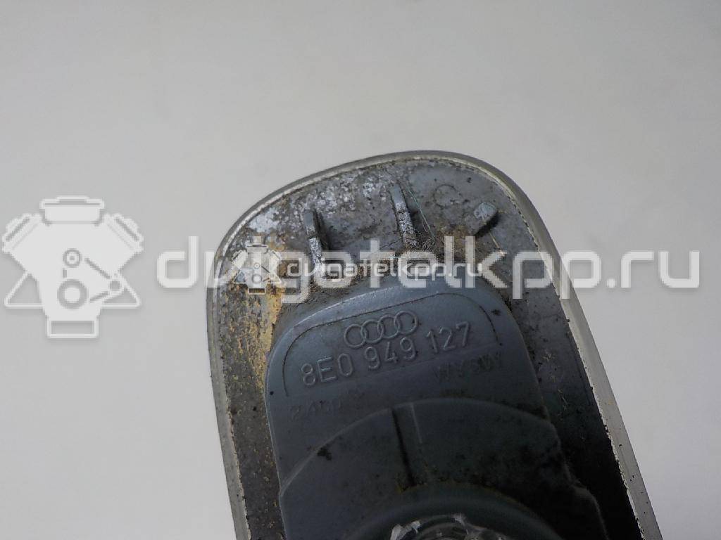 Фото Повторитель на крыло  8E0949127 для Audi A3 / A4 / A6 {forloop.counter}}