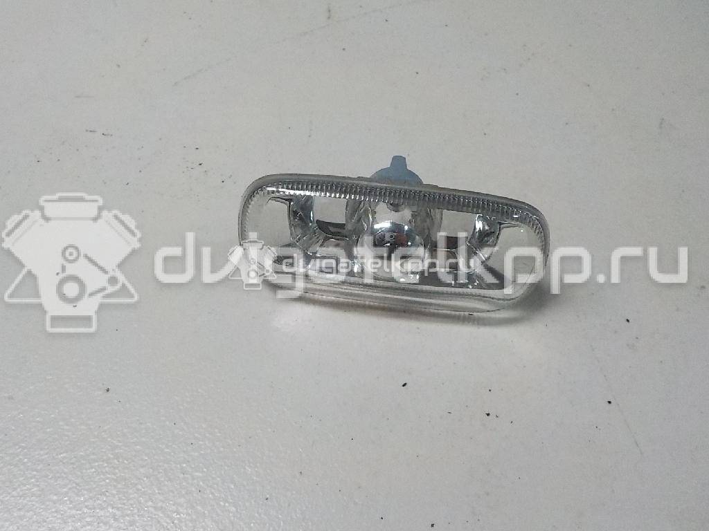 Фото Повторитель на крыло  8E0949127 для Audi A3 / A4 / A6 {forloop.counter}}