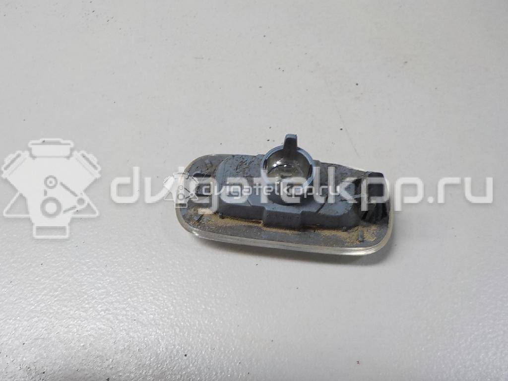 Фото Повторитель на крыло  8E0949127 для Audi A3 / A4 / A6 {forloop.counter}}