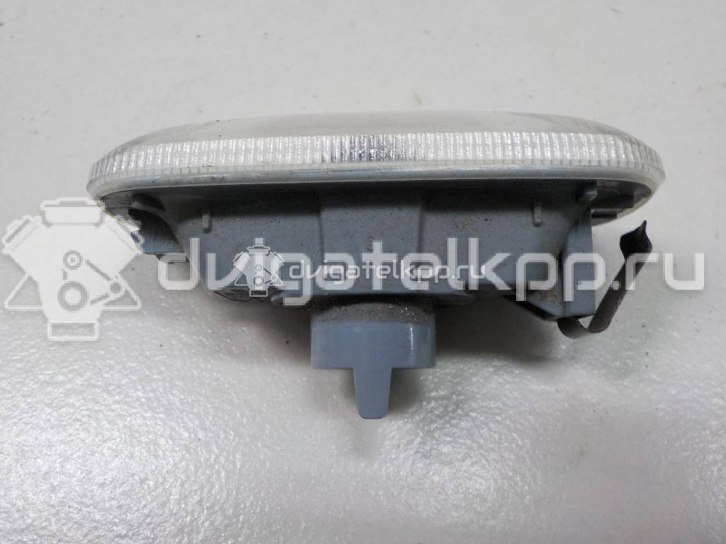 Фото Повторитель на крыло  8E0949127 для Audi A3 / A4 / A6 {forloop.counter}}
