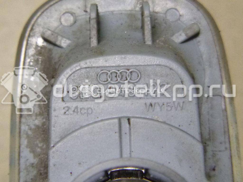 Фото Повторитель на крыло  8E0949127 для Audi A3 / A4 / A6 {forloop.counter}}