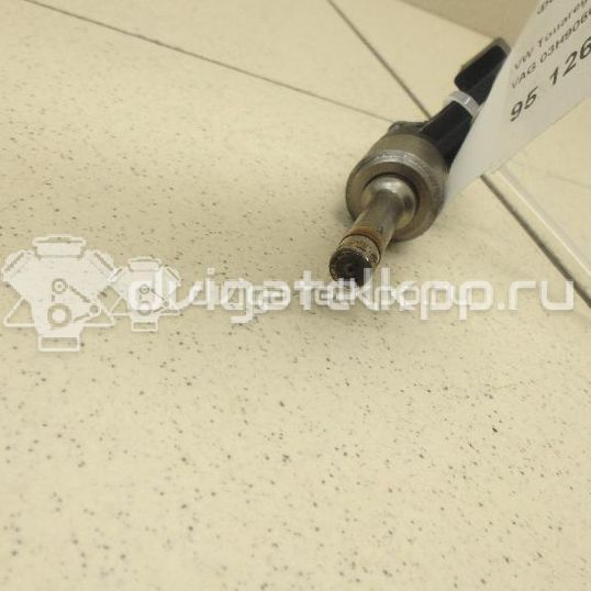 Фото Форсунка инжекторная электрическая для двигателя BHK для Audi Q7 280 л.с 24V 3.6 л бензин 03H906036