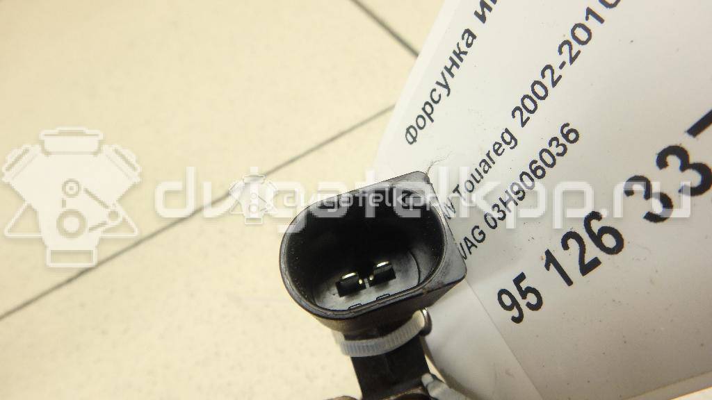 Фото Форсунка инжекторная электрическая для двигателя BHK для Audi Q7 280 л.с 24V 3.6 л бензин 03H906036 {forloop.counter}}