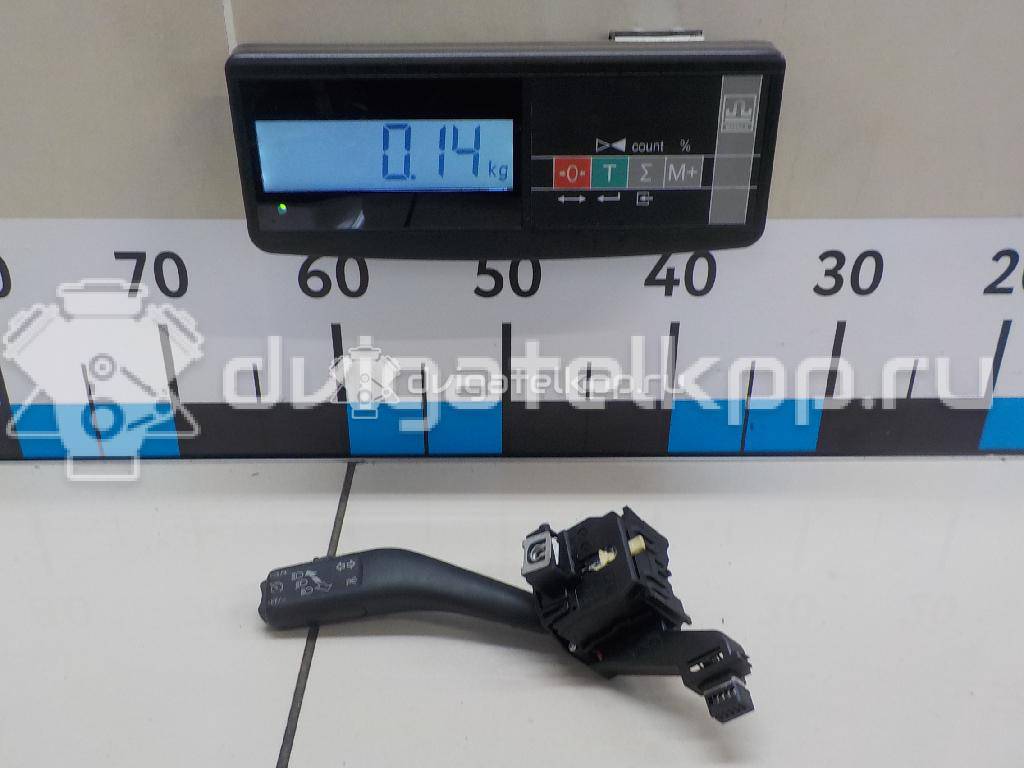 Фото Переключатель поворотов подрулевой  1K0953513G для audi A3 [8PA] Sportback {forloop.counter}}