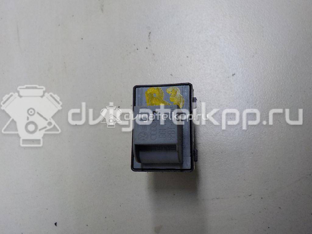 Фото Кнопка стеклоподъемника  4F0959855A для Audi Q7 / A3 / A6 {forloop.counter}}