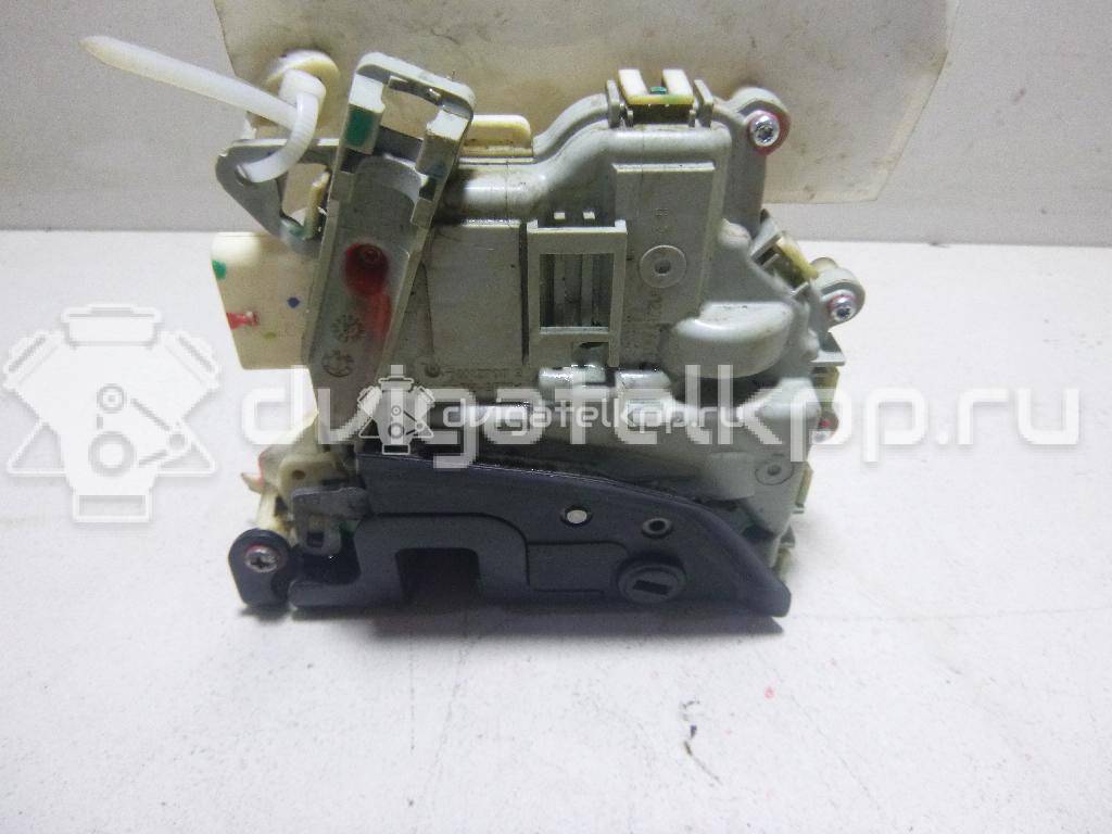 Фото Замок двери задней правой  8K0839016 для Audi A4 {forloop.counter}}