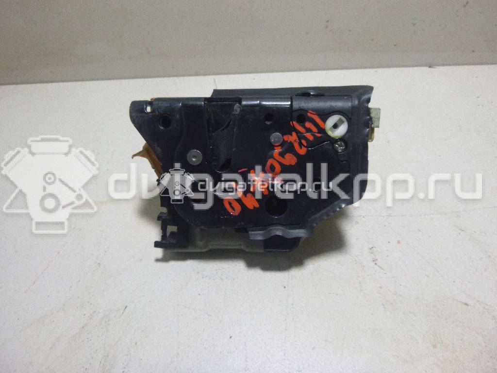 Фото Замок двери задней правой  8K0839016 для Audi A4 {forloop.counter}}