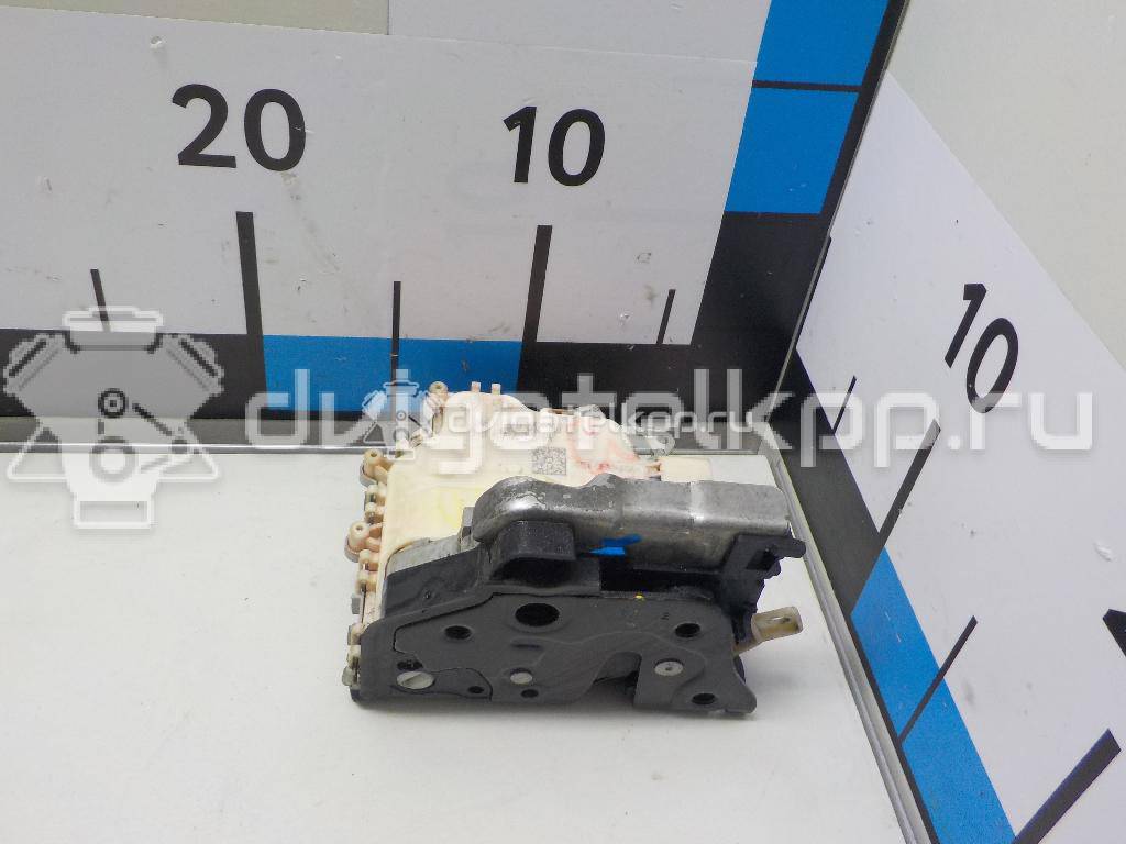 Фото Замок двери задней правой  8K0839016 для Audi A4 {forloop.counter}}