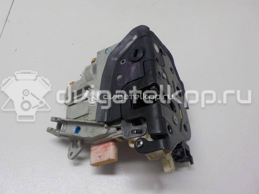 Фото Замок двери задней правой  8K0839016 для Audi A4 {forloop.counter}}