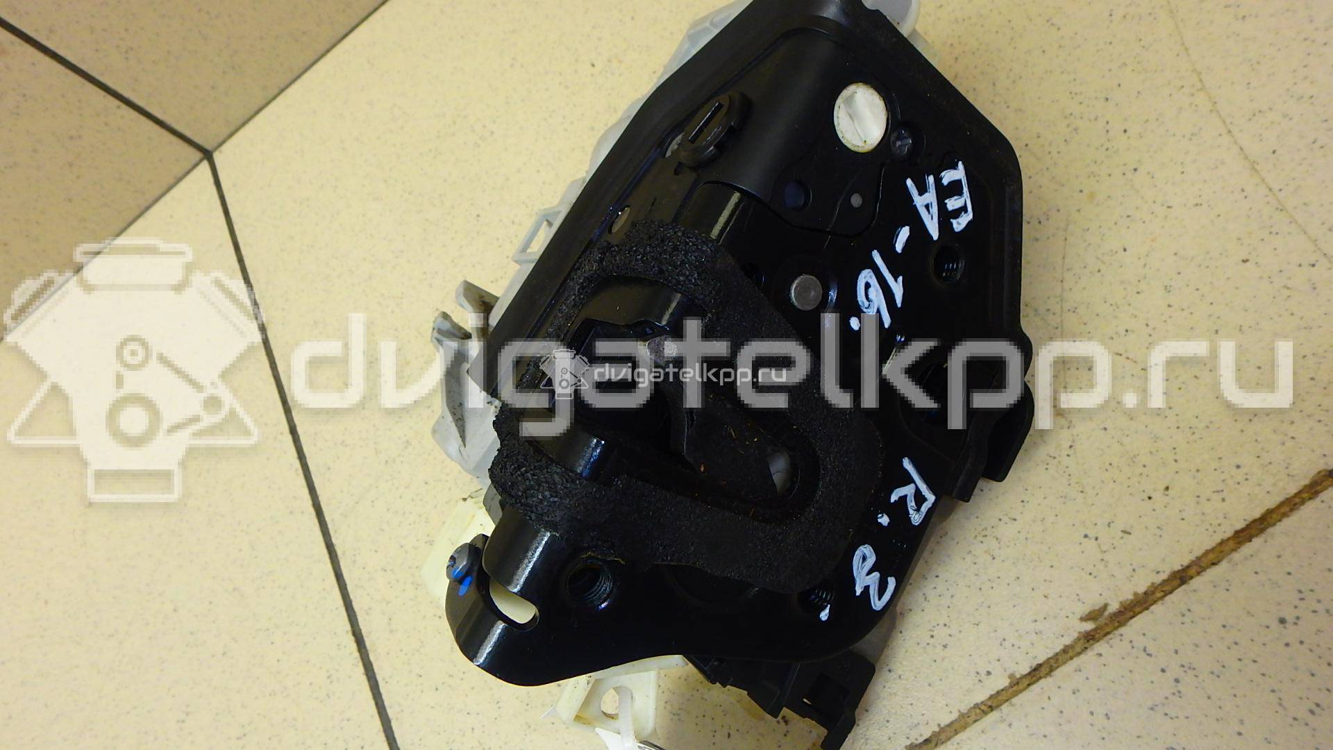 Фото Замок двери задней правой  8K0839016 для Audi A4 {forloop.counter}}