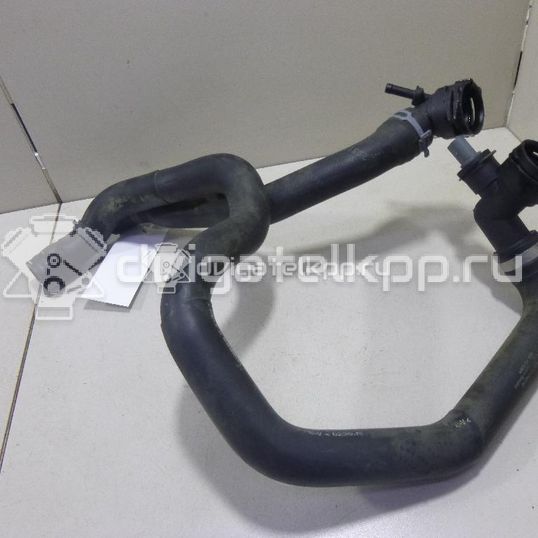 Фото Патрубок радиатора  5Q0121049AC для audi A3 [8V]